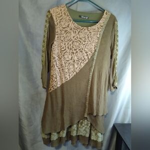 Adorn Lightweight Rose And Lace Dark Green Tunic Mini Dress